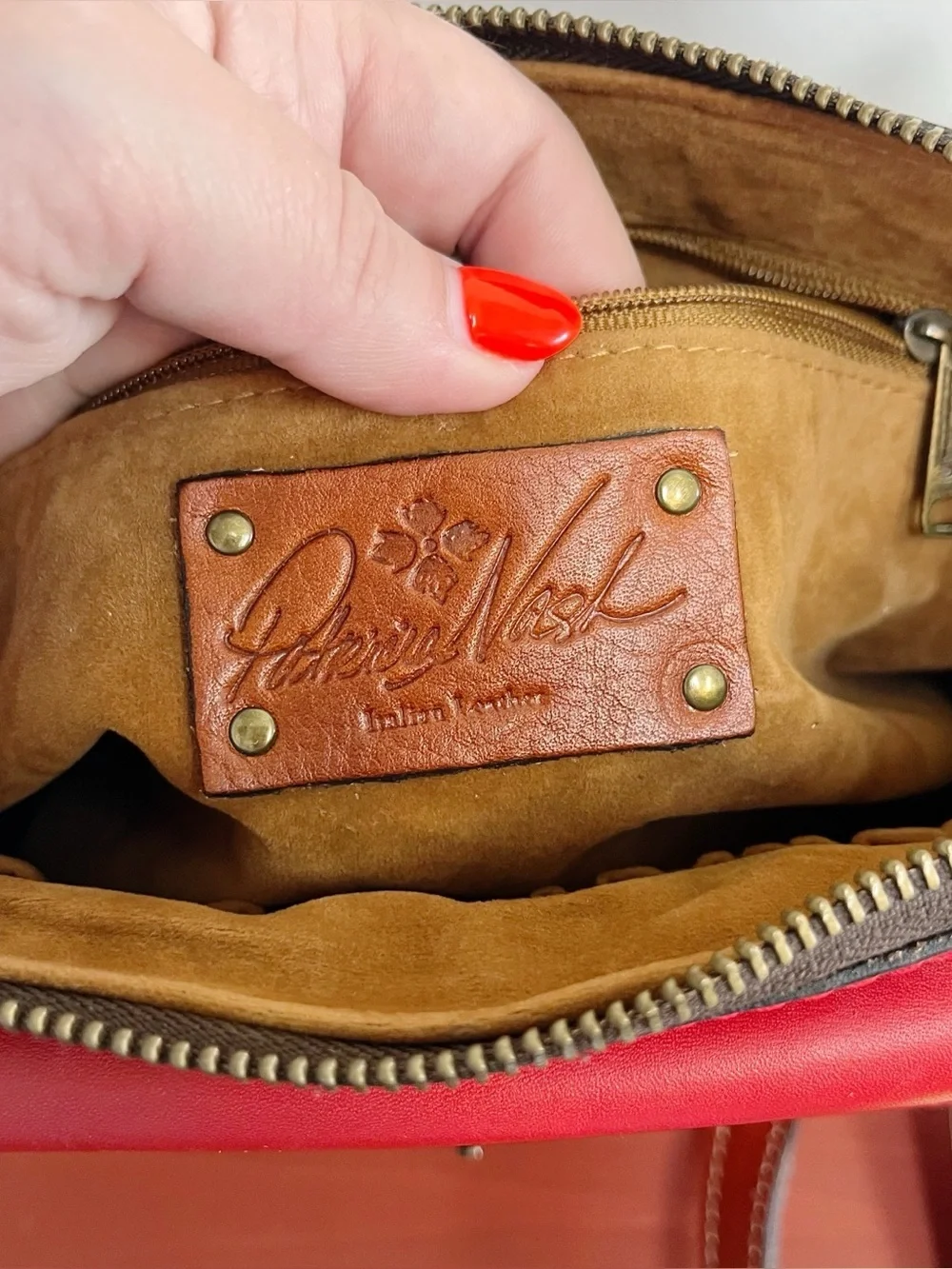Patricia Nash NWT Avellino Oil Rubbed Leather Crossbody Purse Poppy Red
